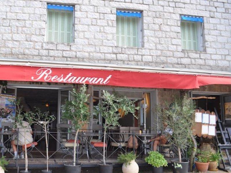Hotel Restaurant L'Incudine Зонза Екстериор снимка